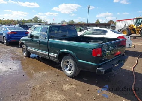2001 Chevrolet S-10 Ls из США, поврежденный, VIN 1GCCS195418235340